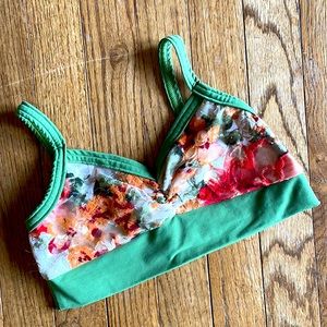 Details Dancewear Top